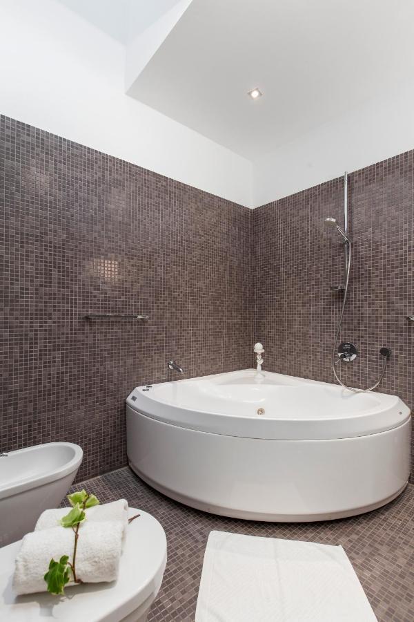 Apartments Rijeka In Εξωτερικό φωτογραφία